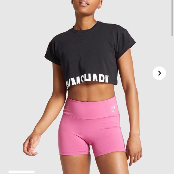 Gymshark Tops - ‼️Gymshark black fraction crop top